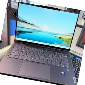 New Laptop Lenovo Yoga 7i 16GB Intel Core Ultra 7 SSD 512GB