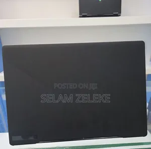 New Laptop Asus 16GB Intel Core i9 SSD 512GB