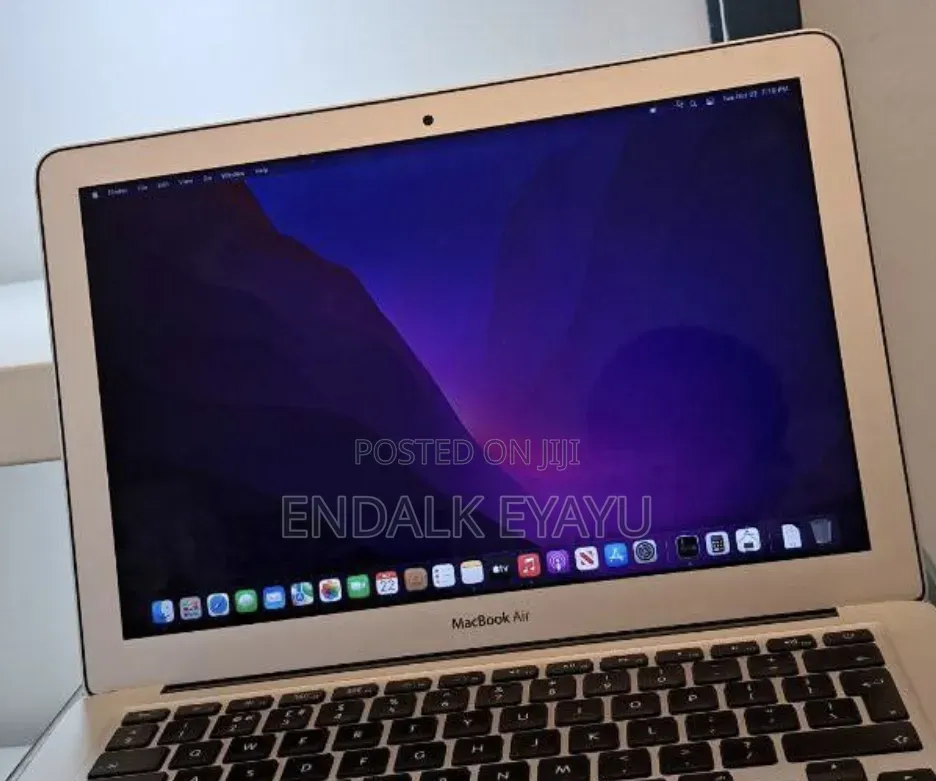 New Laptop Apple MacBook Air 2017 8GB Intel Core i5 SSD 128GB