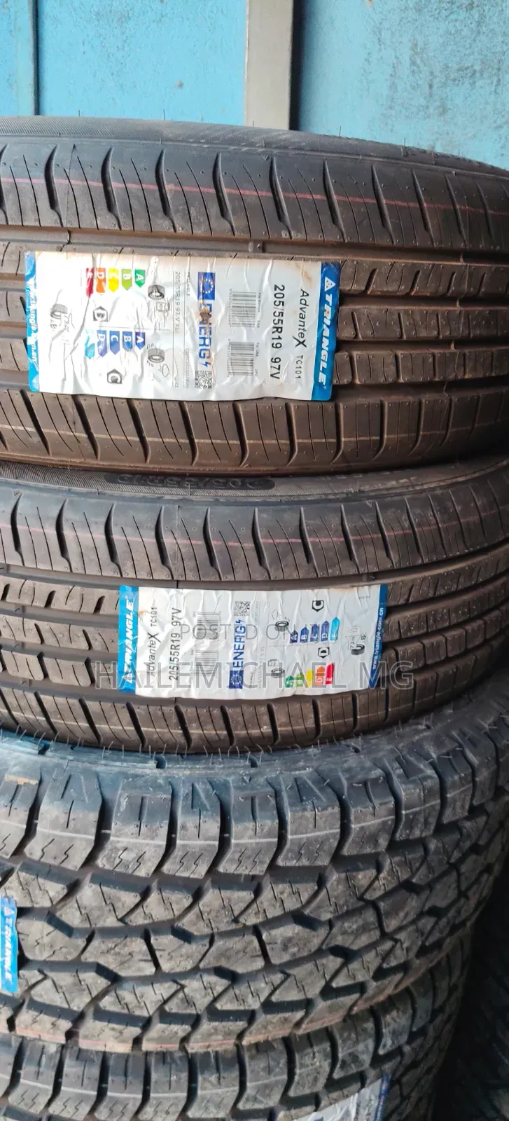 205 55 R19 Peugeot 5008 Car Tyre Triangle