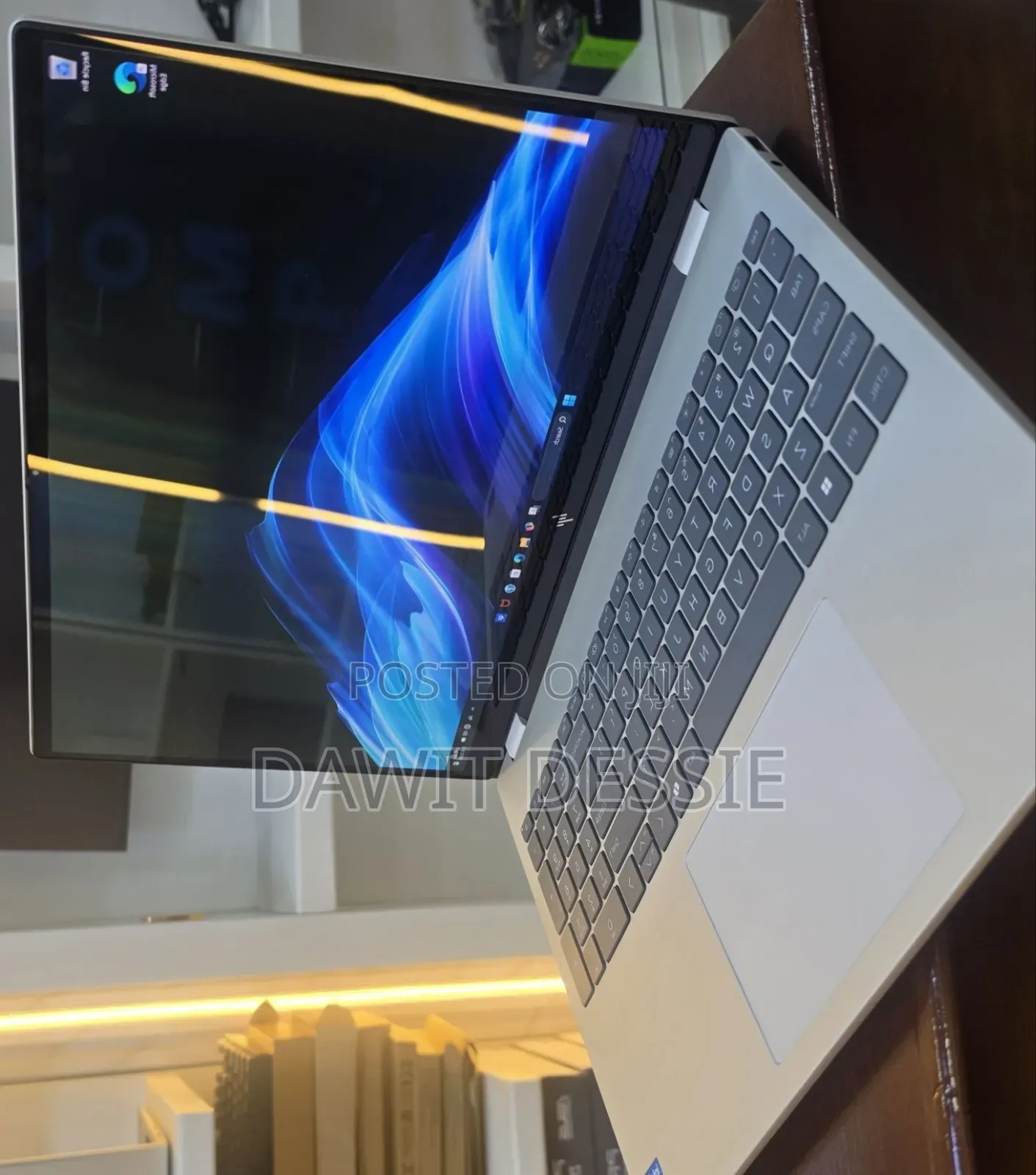 New Laptop HP OmniBook 7 16" 16GB Intel Core i9 SSD 1T