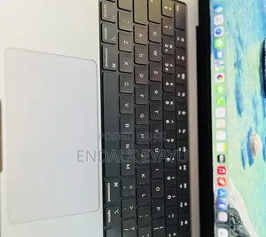 New Laptop Apple MacBook Pro 2021 M1 16GB Apple M1 Pro SSD 512GB