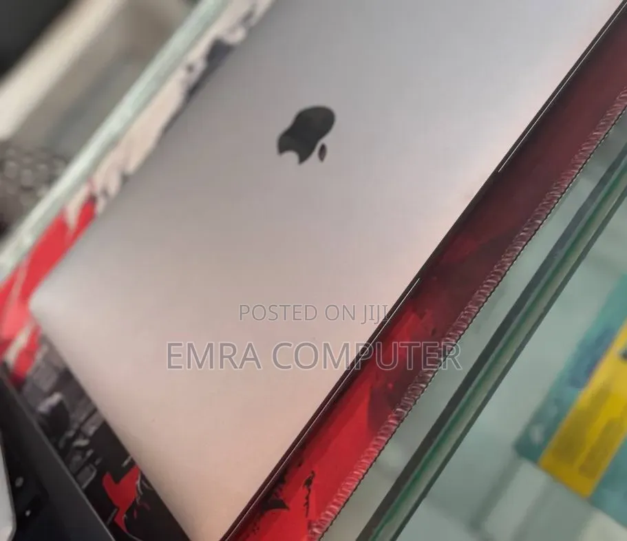New Laptop Apple MacBook Air 2020 M1 8GB Apple M1 SSD 256GB