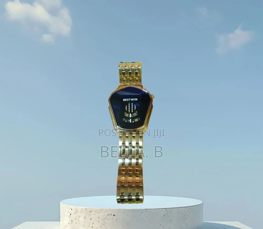 BEST WIN: Elegant & Modern Watch.