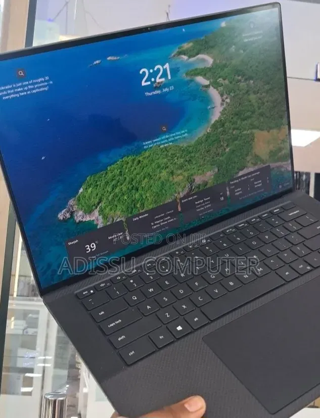 New Laptop Dell Inspiron 5565 16GB Intel Core i7 SSD 512GB