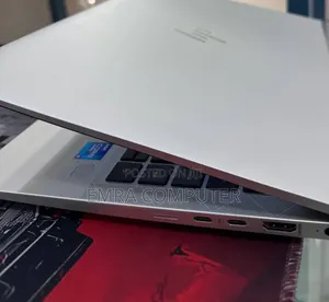 New Laptop HP 16GB Intel Core i5 SSD 512GB