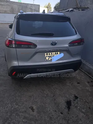 Toyota Corolla 2023 Silver