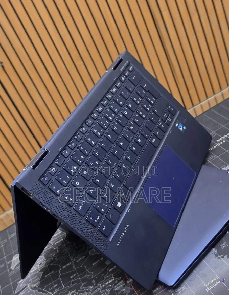 New Laptop HP EliteBook 840 G11 16GB Intel Core i7 SSD 512GB
