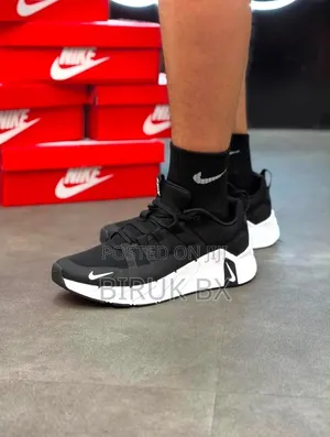 Nike ጫማወች የወንድ