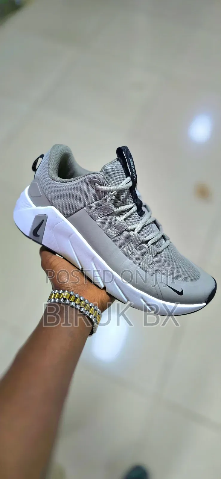 Nike ጫማወች የወንድ