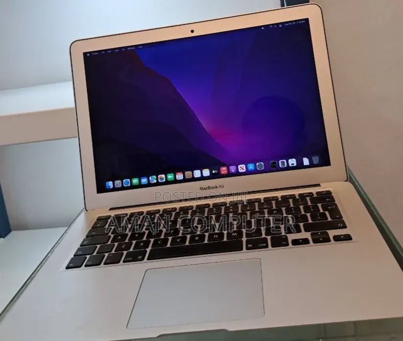 New Laptop Apple MacBook Air 2017 8GB Intel Core i5 SSD 128GB