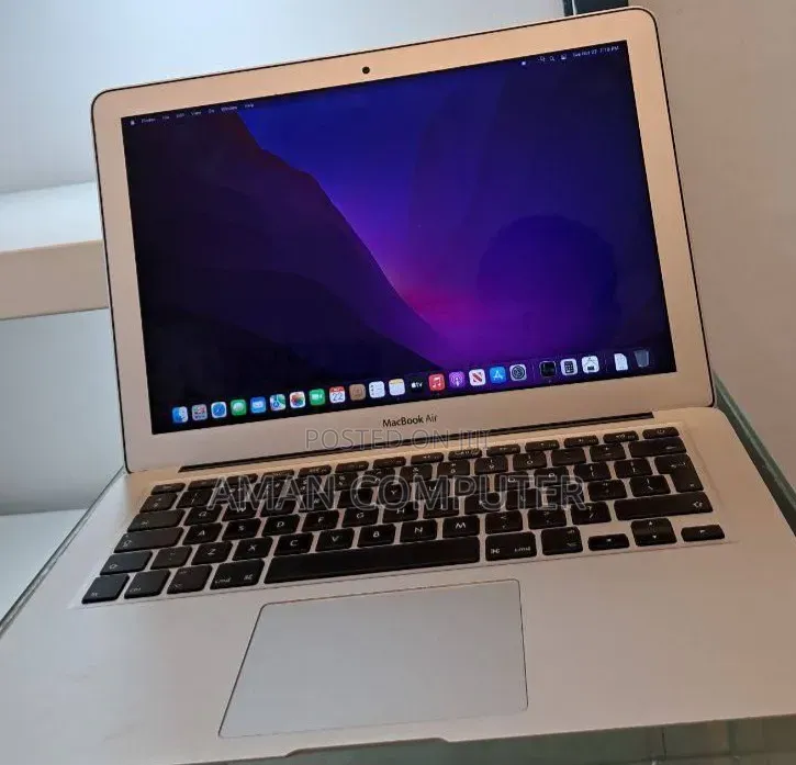 New Laptop Apple MacBook Air 2017 8GB Intel Core i5 SSD 128GB