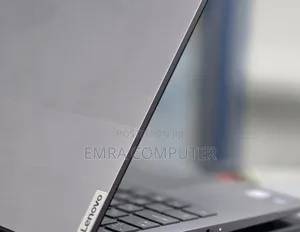 New Laptop Lenovo 8GB Intel Core i5 SSD 512GB