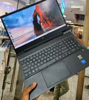 New Laptop HP Victus 16 16GB Intel Core i7 SSD 512GB