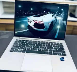 New Laptop HP ZBook Studio 16GB Intel Core i7 SSD 512GB
