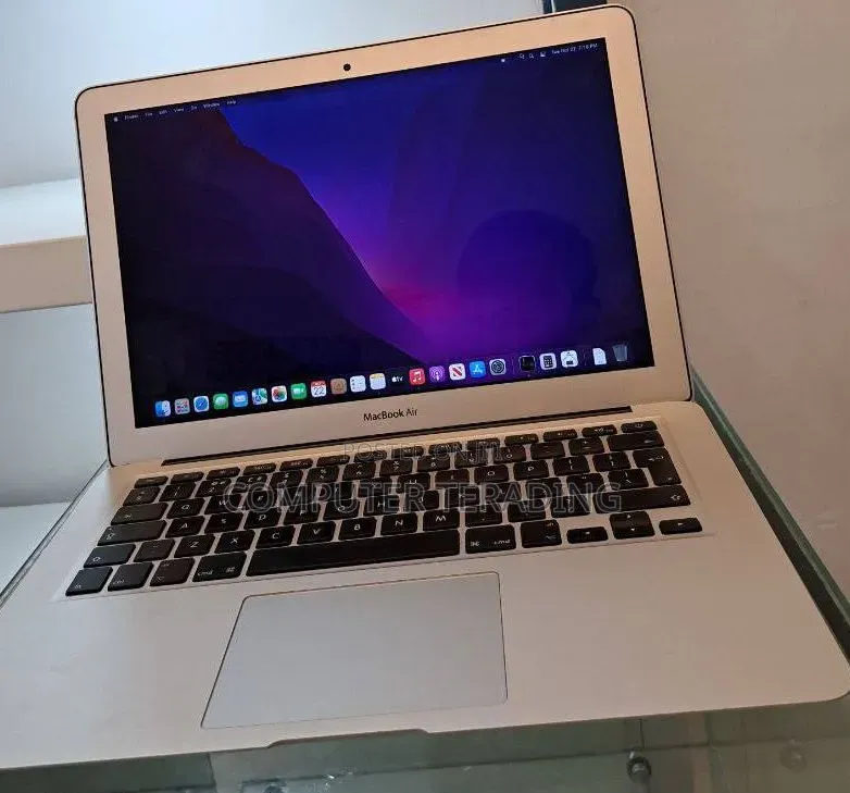 New Laptop Apple MacBook Air 2017 8GB Intel Core i5 SSD 128GB