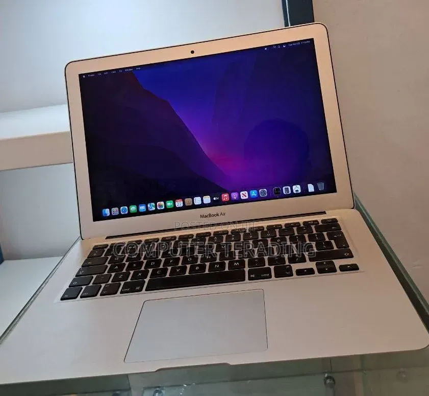 New Laptop Apple MacBook Air 2017 8GB Intel Core i5 SSD 128GB