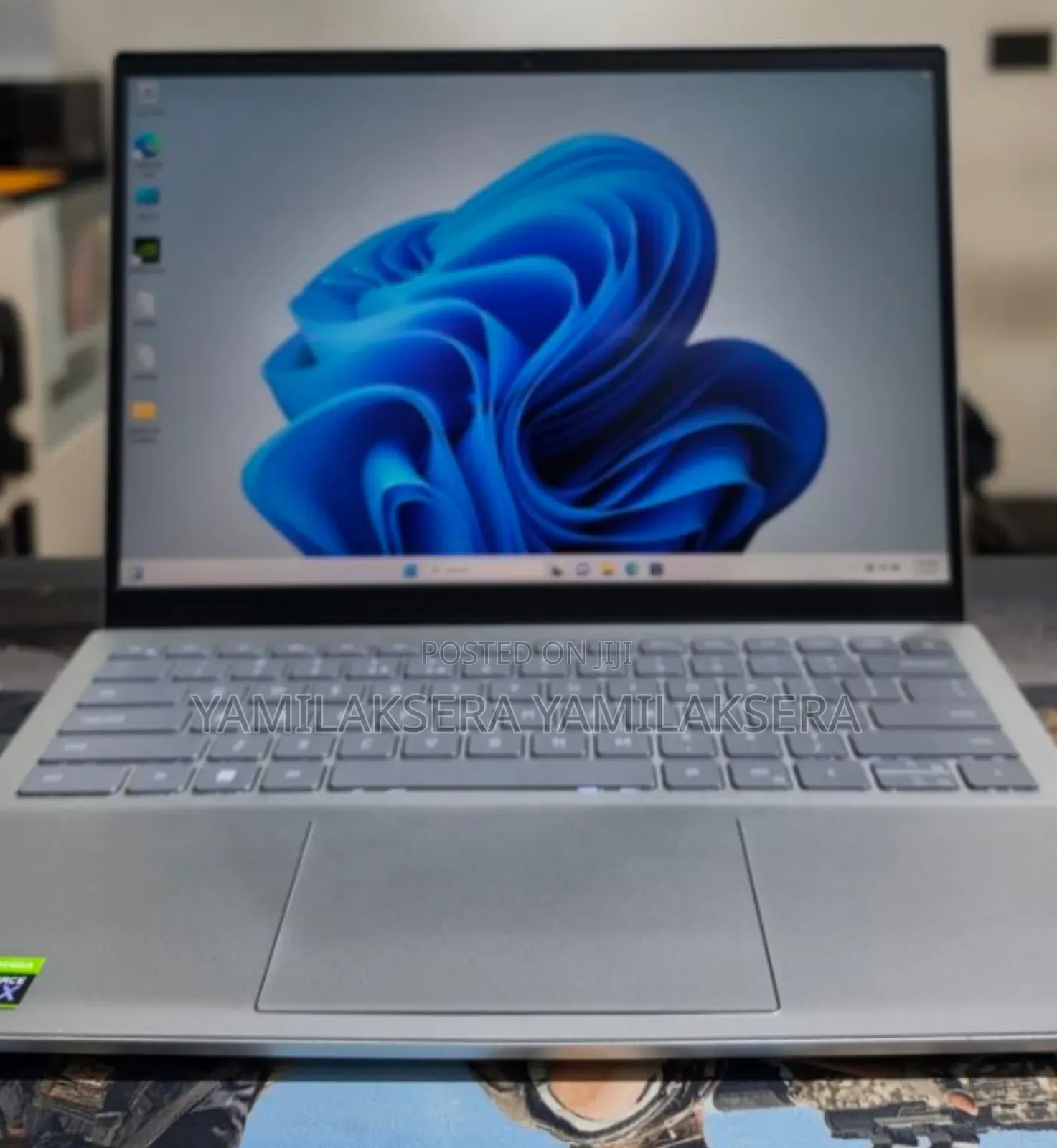 New Laptop Dell Inspiron 15 16GB Intel Core i7 SSD 512GB