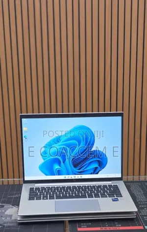 New Laptop HP 16GB Intel Core i7 SSD 512GB