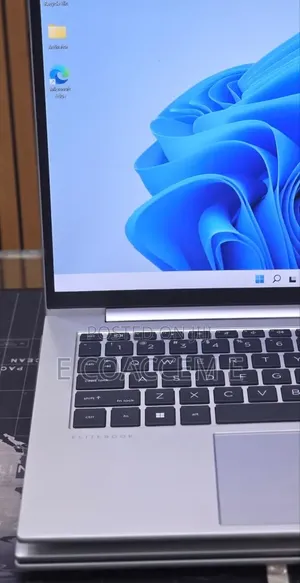 New Laptop HP 16GB Intel Core i7 SSD 512GB