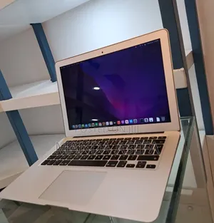 New Laptop Apple MacBook Air 2017 8GB Intel Core i5 SSD 128GB