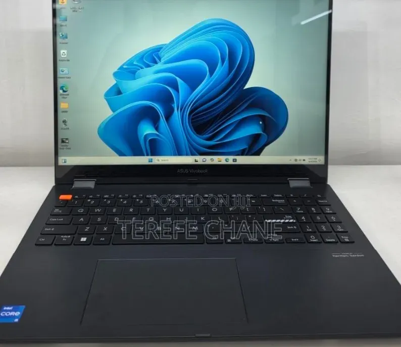 New Laptop Asus Vivobook 15 16GB Intel Core i5 SSD 512GB