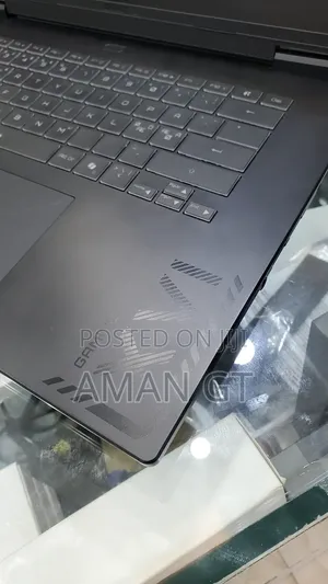 New Laptop Gigabyte GAMING A16 16GB Intel Core i7 SSD 1T