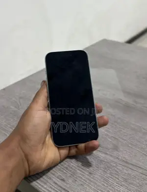 Apple iPhone 15 256 GB White