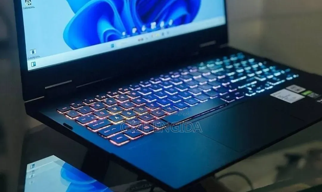 New Laptop HP Omen 15 16GB Intel Core i7 SSD 1T