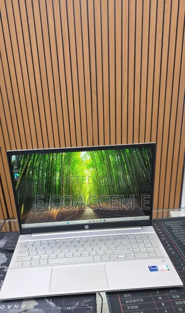 New Laptop HP 16GB Intel Core i7 SSD 512GB