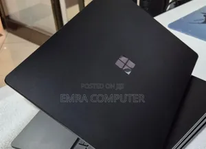 New Laptop Microsoft Surface 16GB Intel Core i7 SSD 256GB