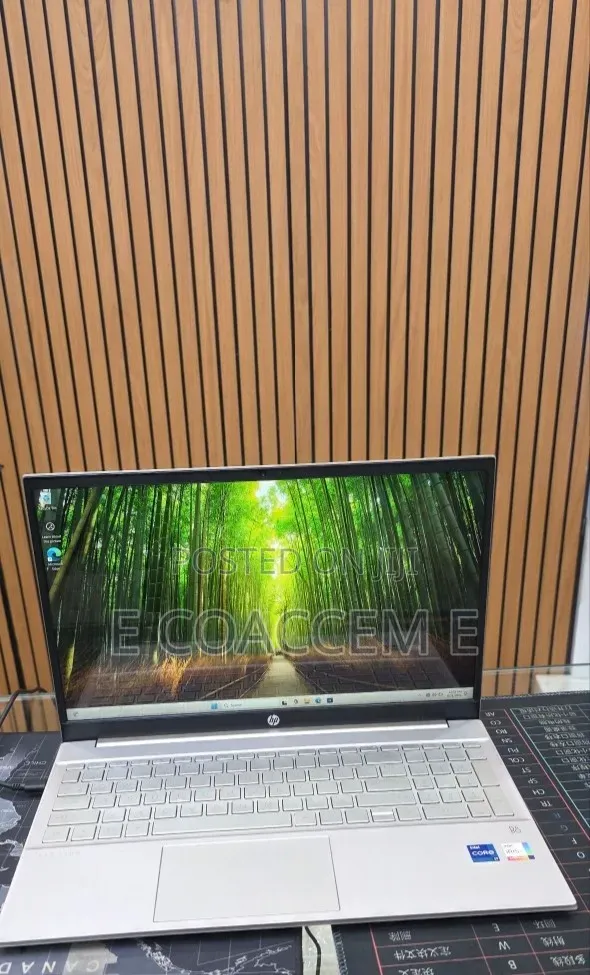 New Laptop HP 16GB Intel Core i7 SSD 512GB