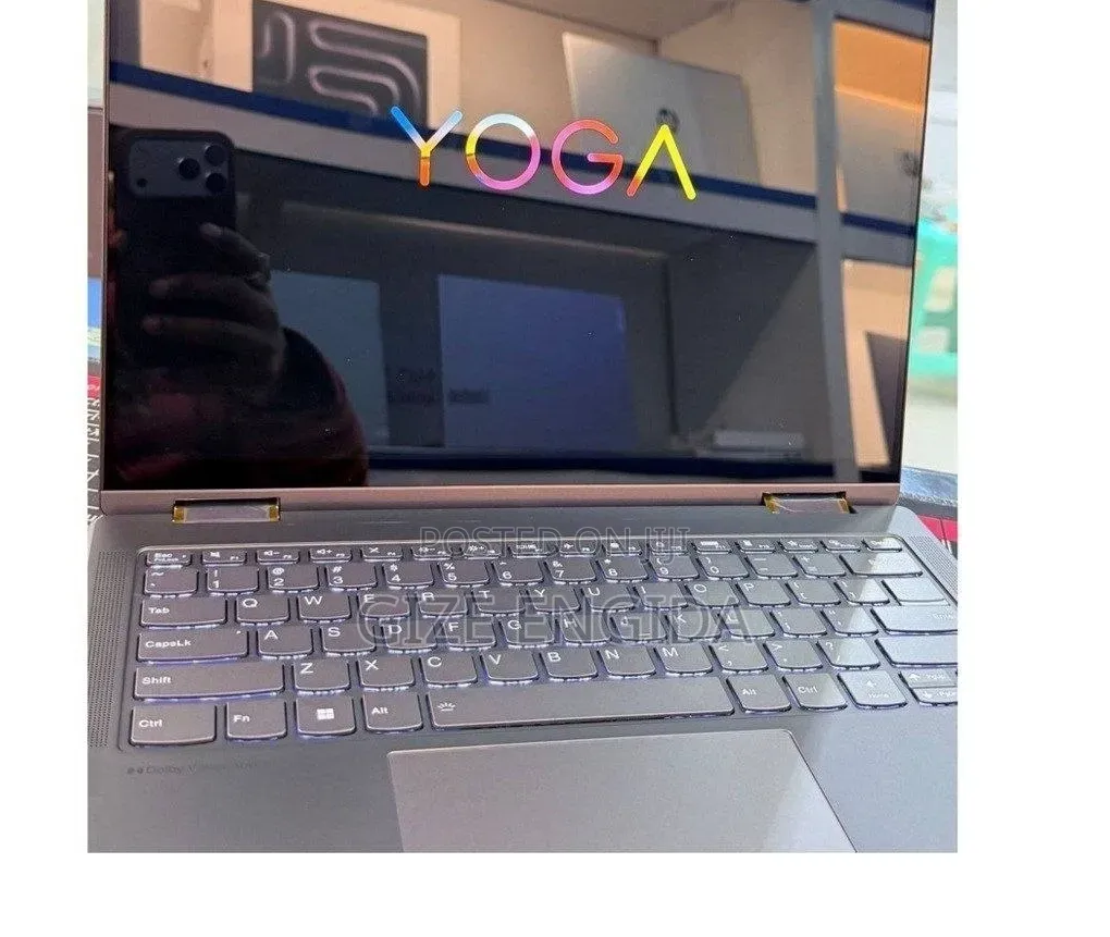 New Laptop Lenovo Yoga 7i 16GB Intel Core Ultra 7 SSD 512GB