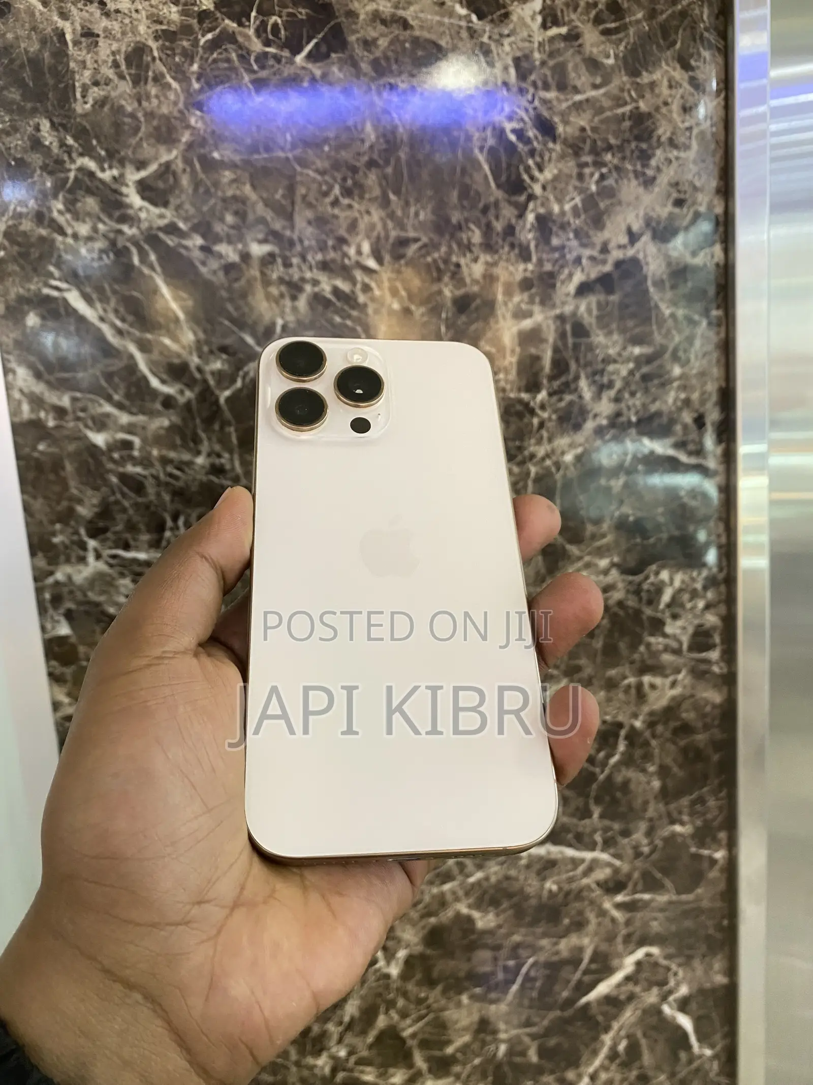 Apple iPhone 16 Pro Max 256 GB Gold