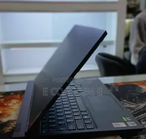 New Laptop Lenovo Y70 16GB Intel Core i7 SSD 512GB
