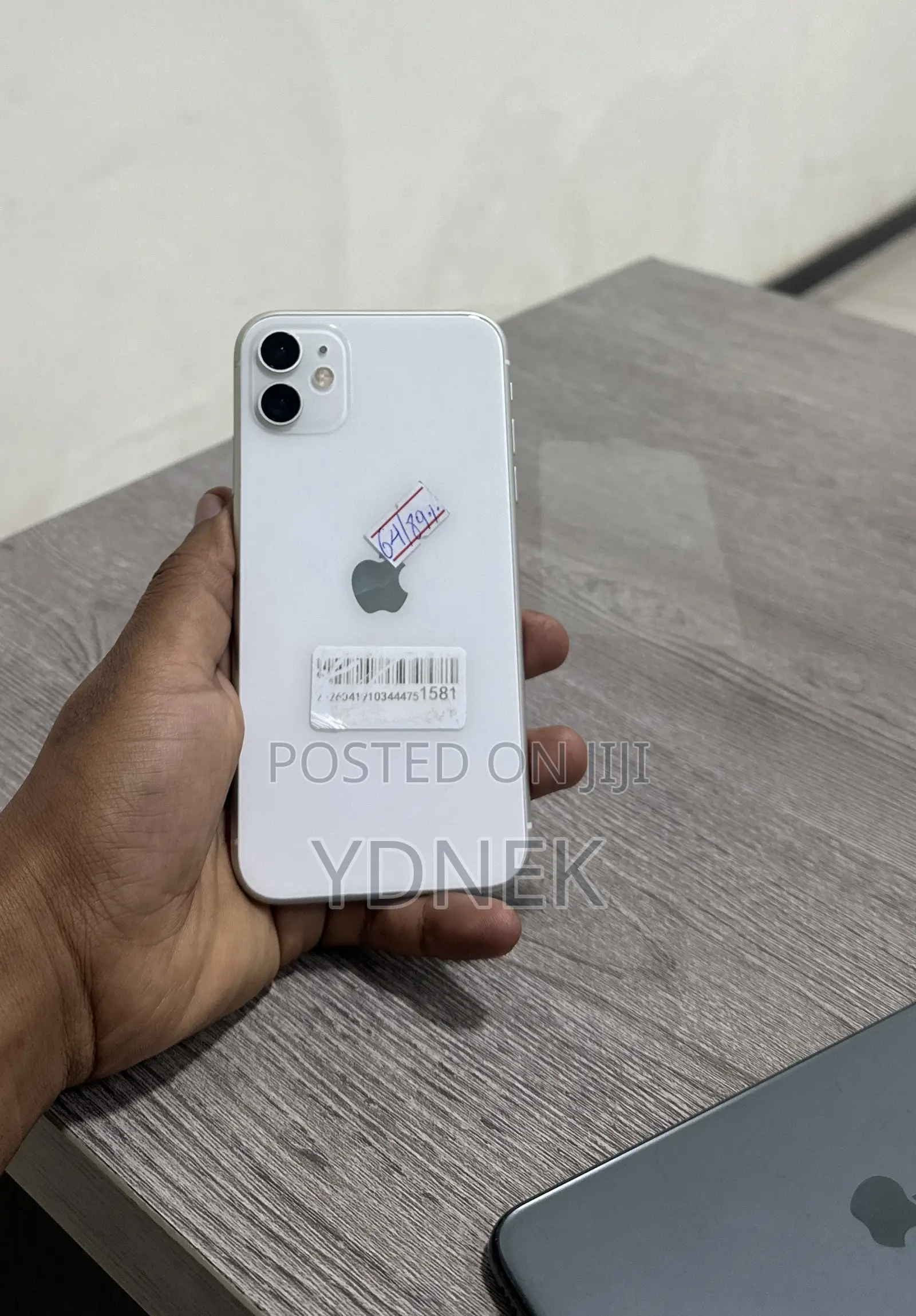 Apple iPhone 11 64 GB White