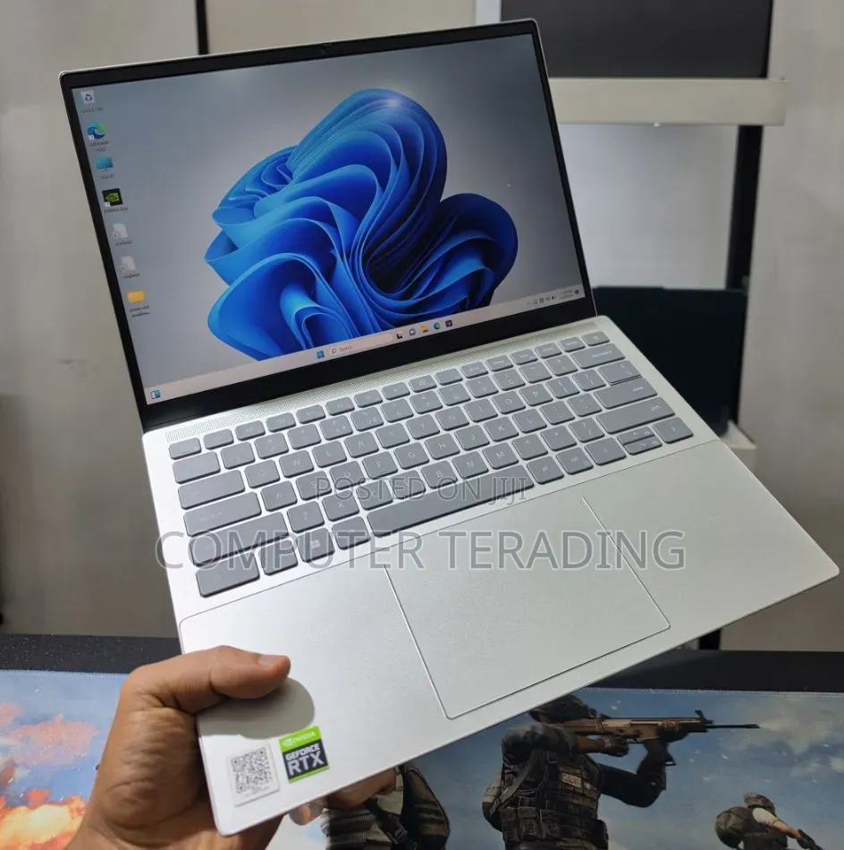 New Laptop Dell XPS 15 16GB Intel Core i7 SSD 512GB