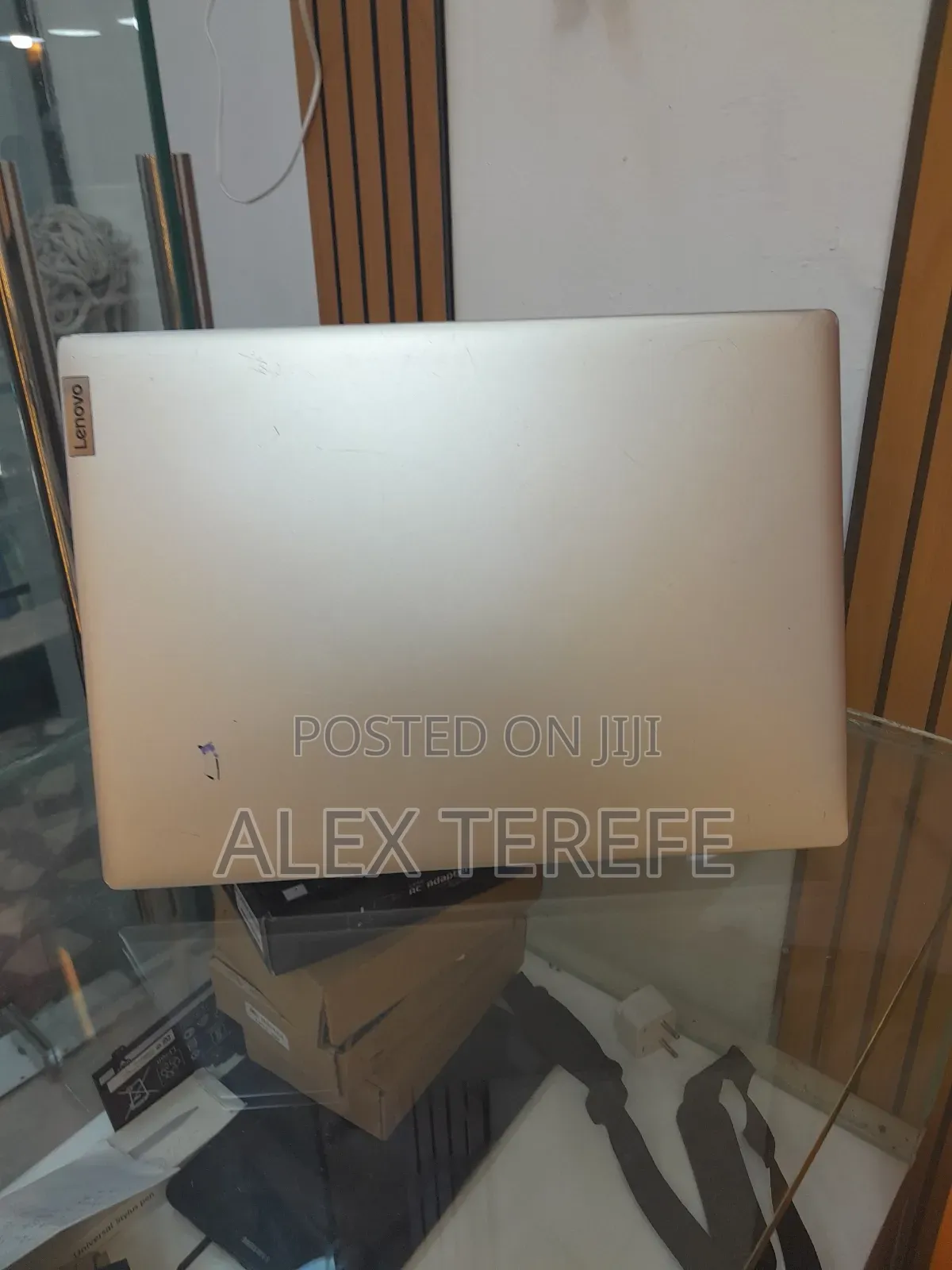 New Laptop Lenovo IdeaPad 1 4GB Intel Core M SSD 48GB