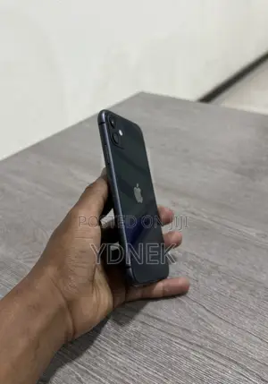 Apple iPhone 11 128 GB Black