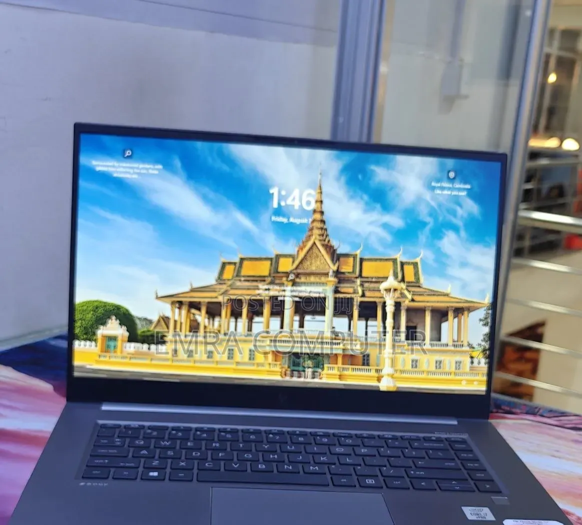 New Laptop HP 32GB Intel Core i7 SSD 512GB