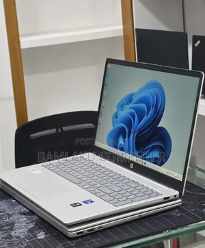 New Laptop HP Stream Notebook 16GB Intel Core i7 SSD 1T