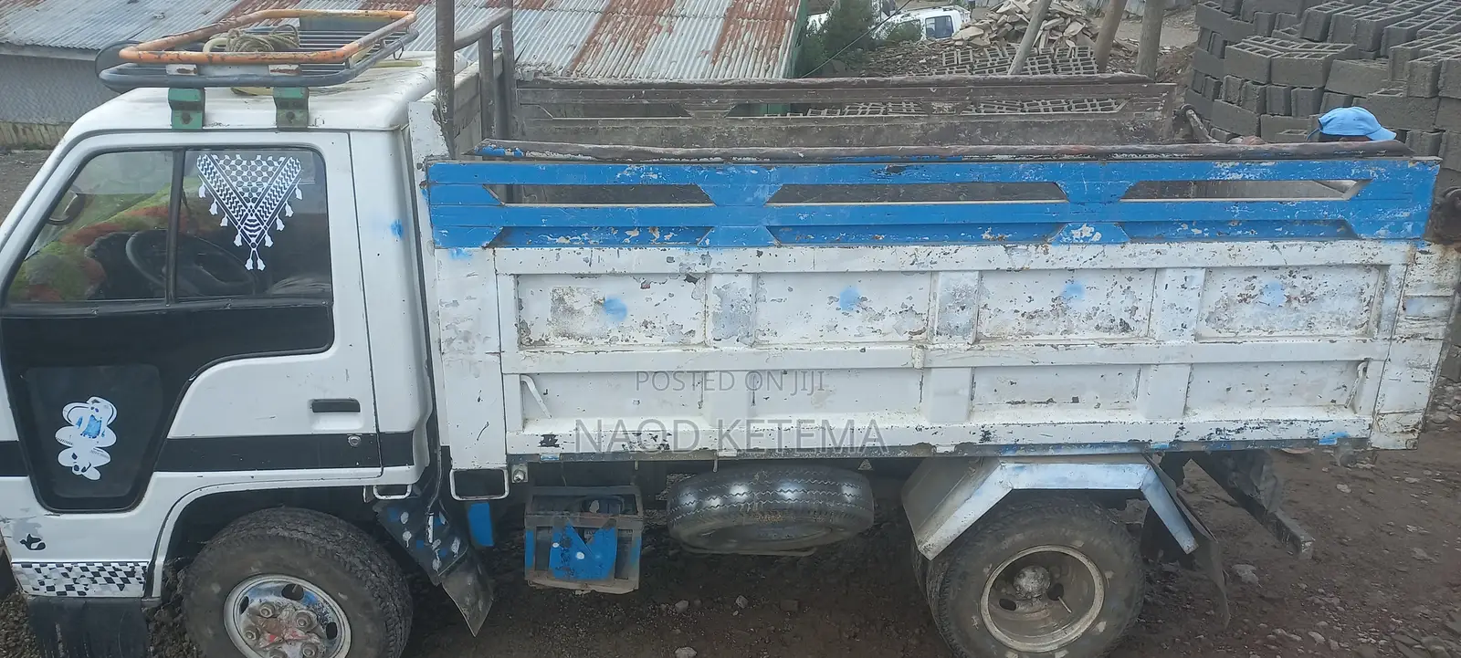 Isuzu ELF Three Six Mini Truck