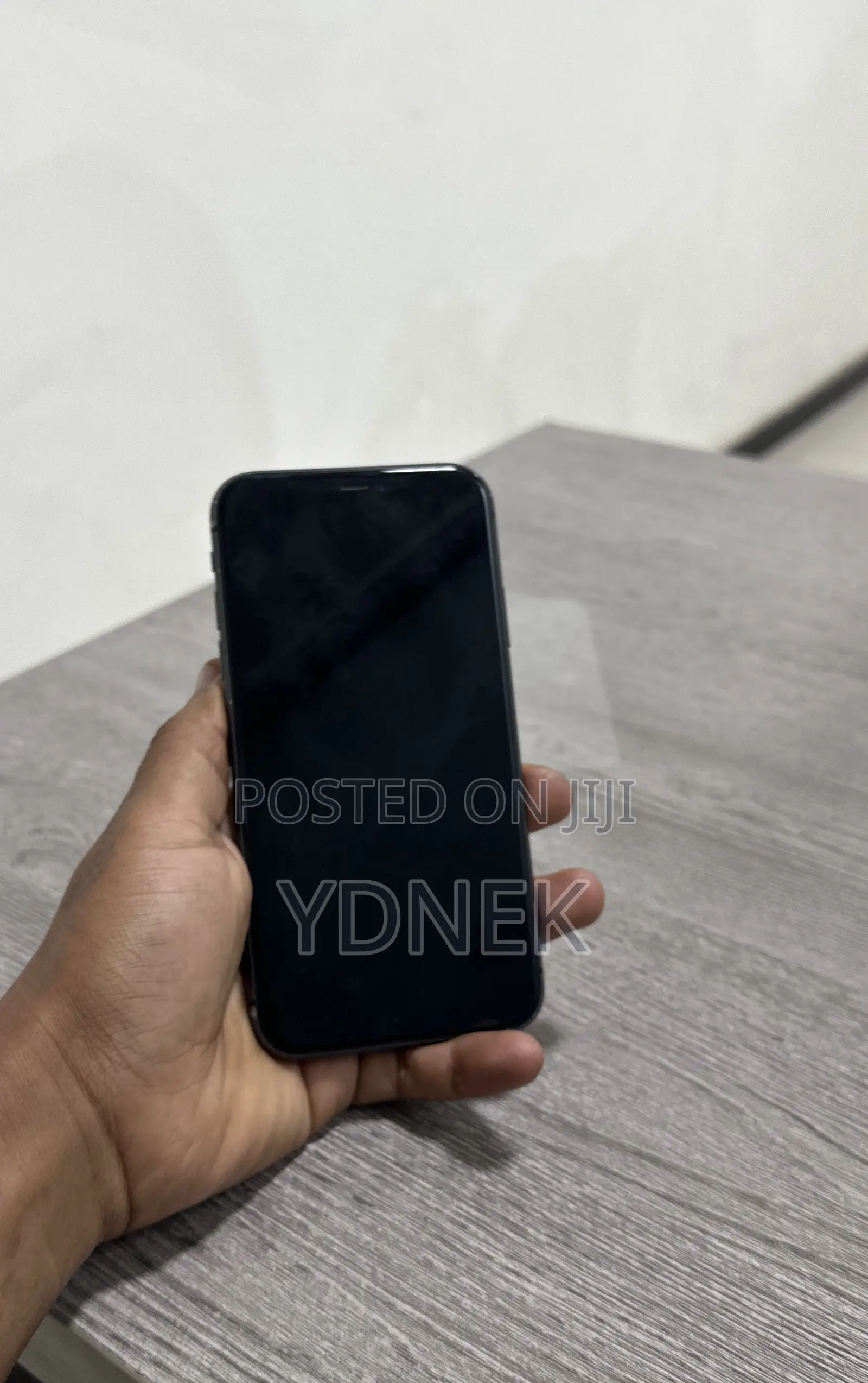 Apple iPhone 11 64 GB Black