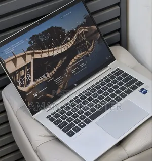 New Laptop HP EliteBook 840 G8 16GB Intel Core i5 SSD 512GB