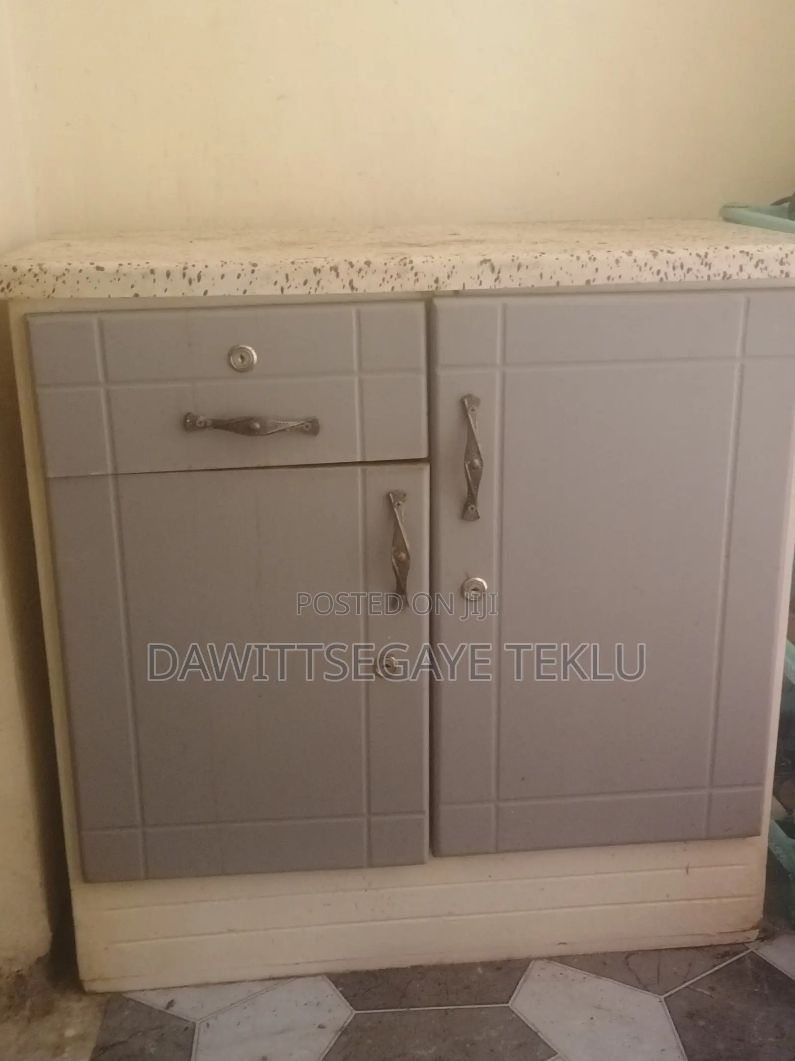 Kitchen Cabinet