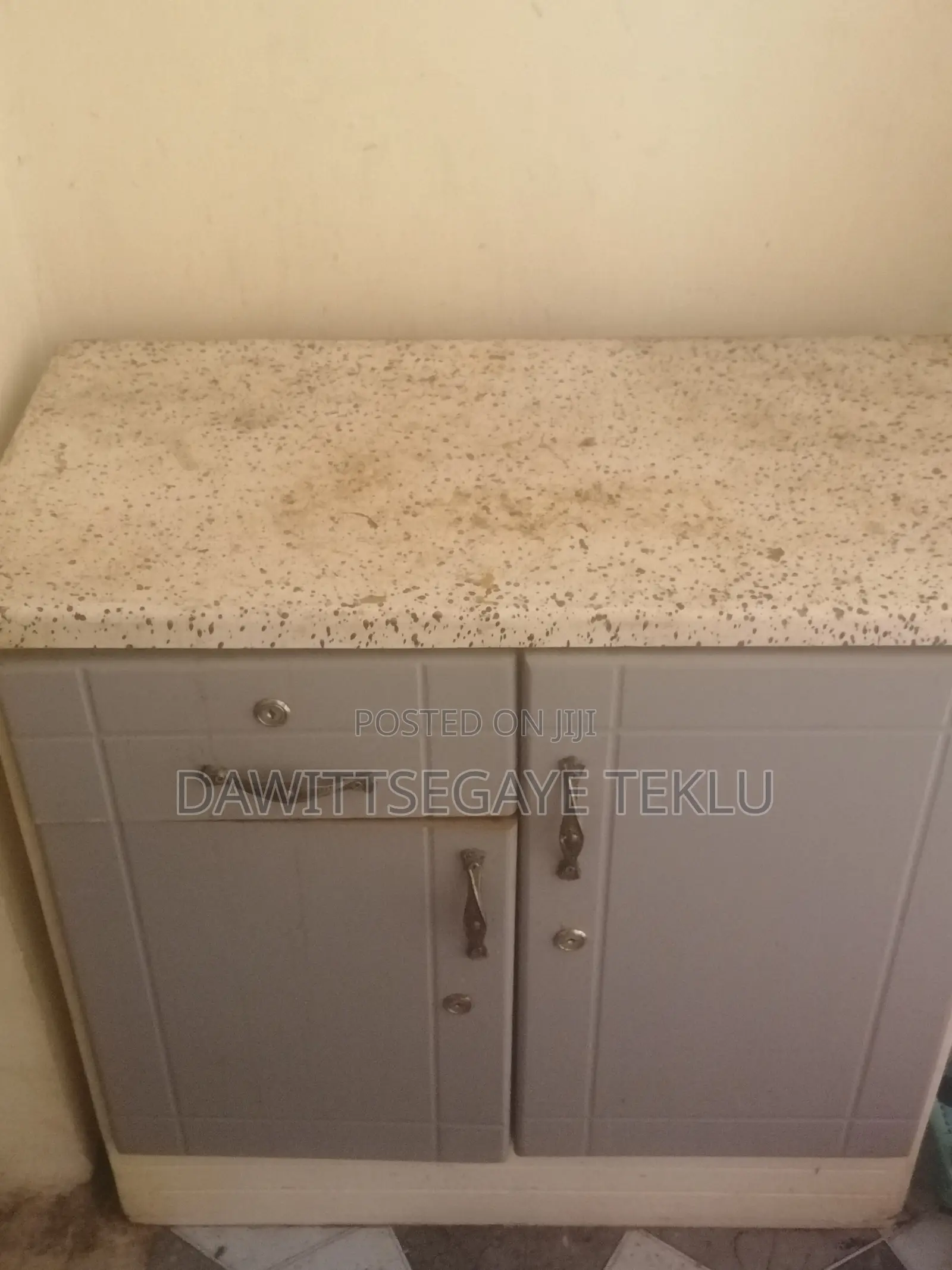 Kitchen Cabinet