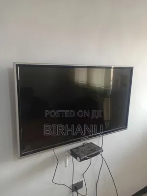 TV 43 Inch