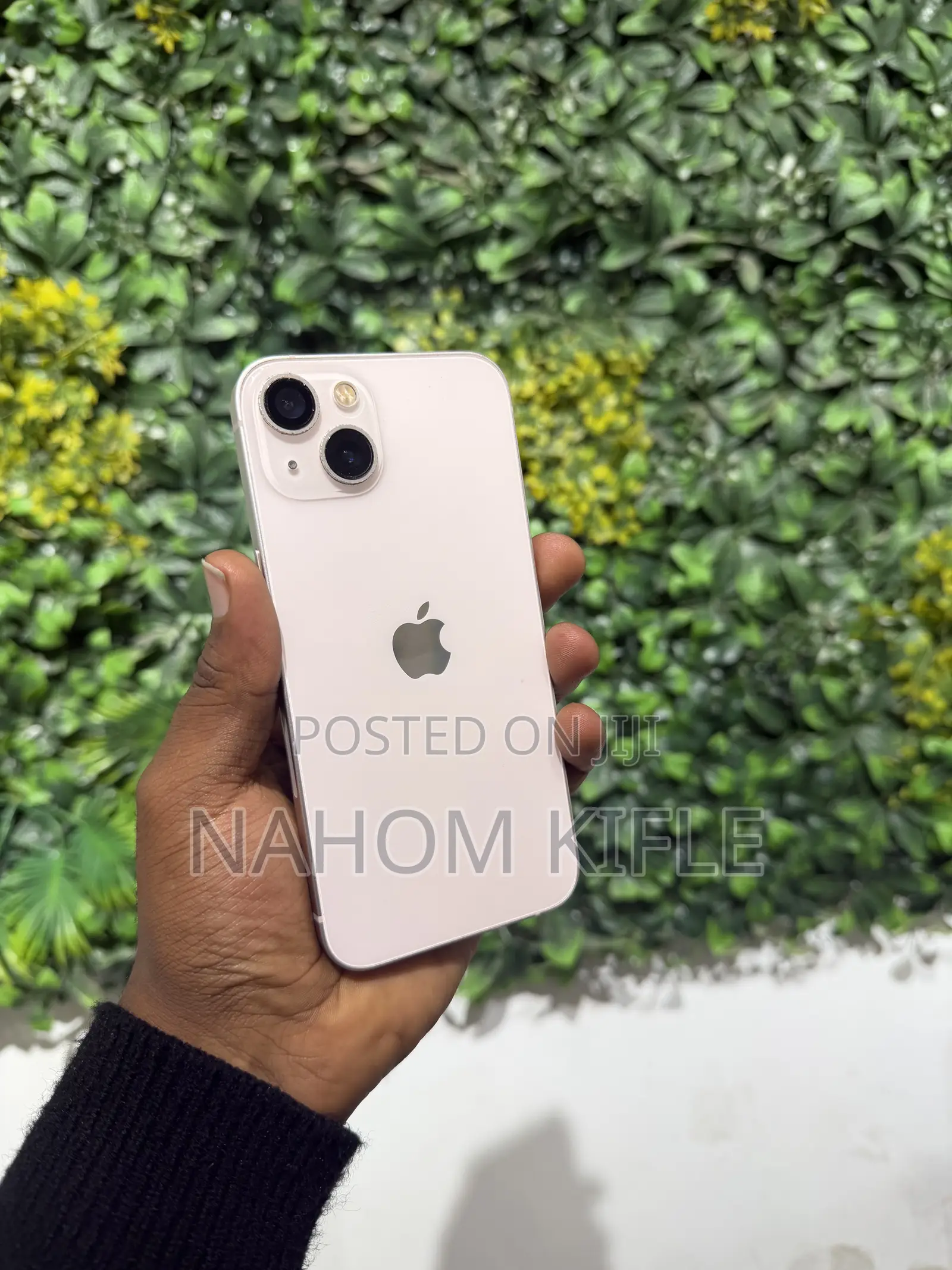 New Apple iPhone 13 256 GB Pink