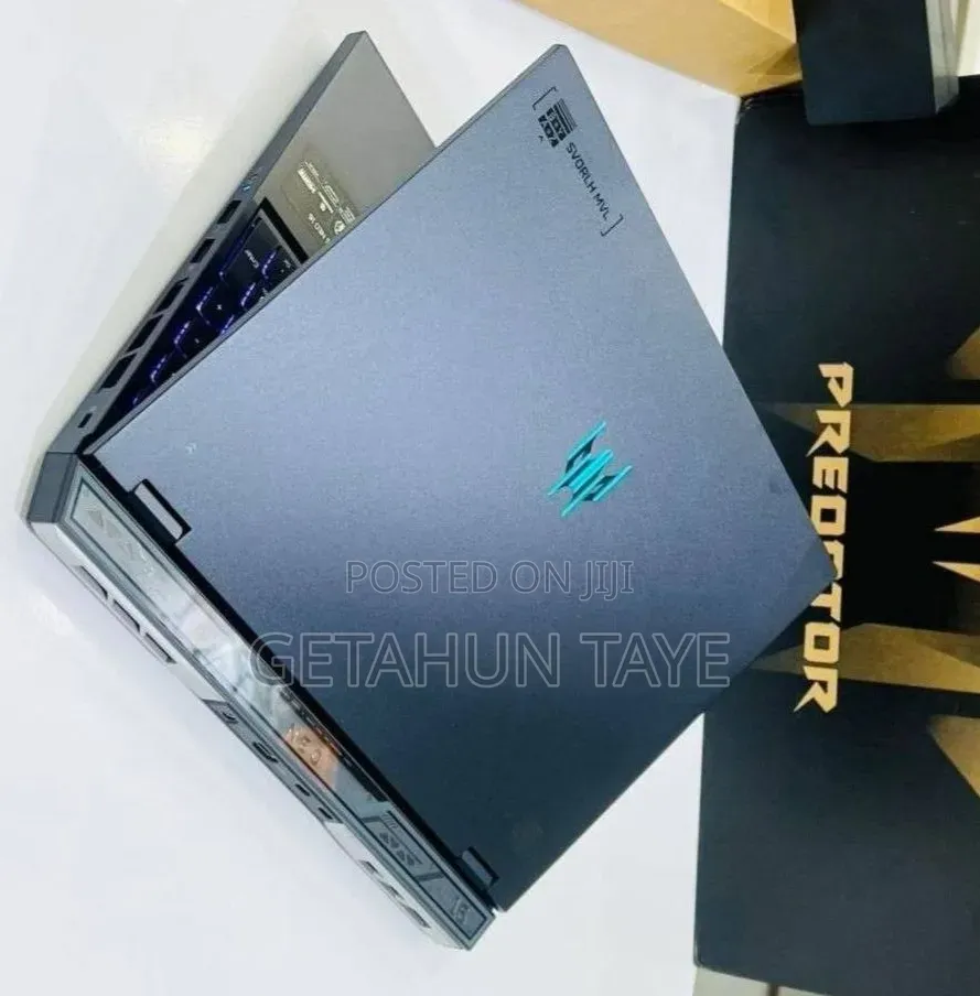 New Laptop Acer Predator Helios Neo 16 16GB Intel Core i9 SSD 512GB