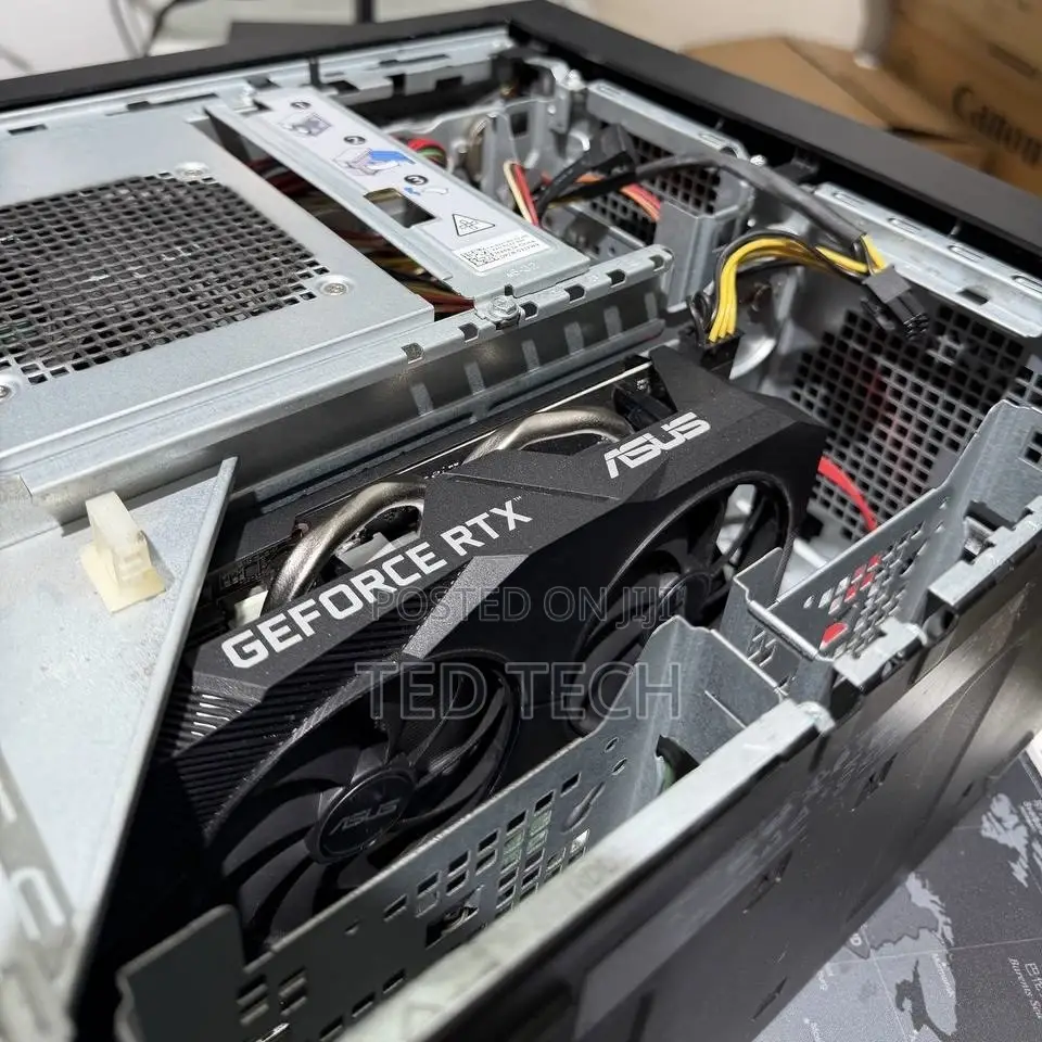 New Desktop Computer Dell Precision 3000 16GB Intel Core i7 SSD 512GB